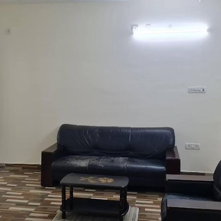 Kamalam 2 Bhk - Non Ac Villa Coimbatore Esterno foto