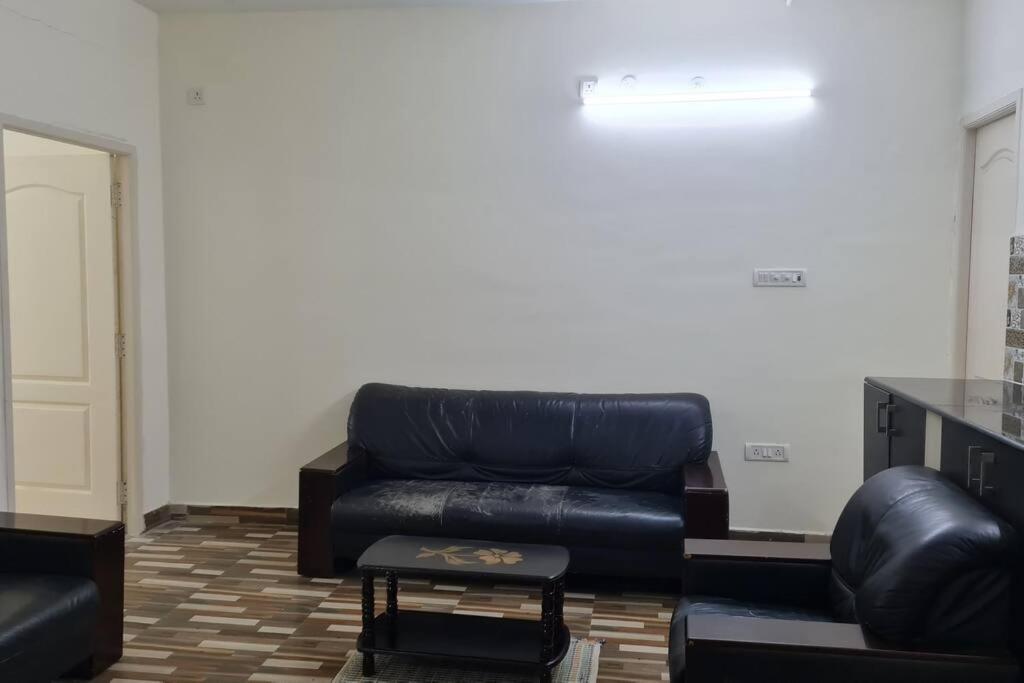 Kamalam 2 Bhk - Non Ac Villa Coimbatore Esterno foto